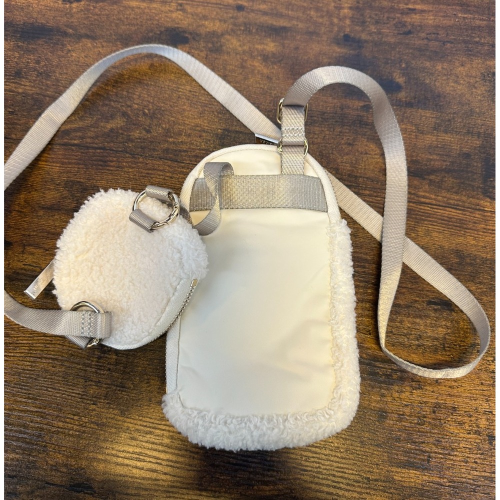 Lululemon Modular Phone Crossbody Bag Fleece Sherpa W/ Attached Coin Purse White - Picture 3 of 12